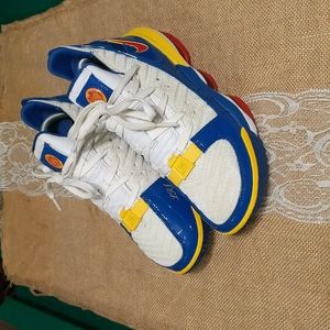 Nike Lebron 16 "SuperBron" Men's Basketball Shoes Sz 6, White/Blue/Red